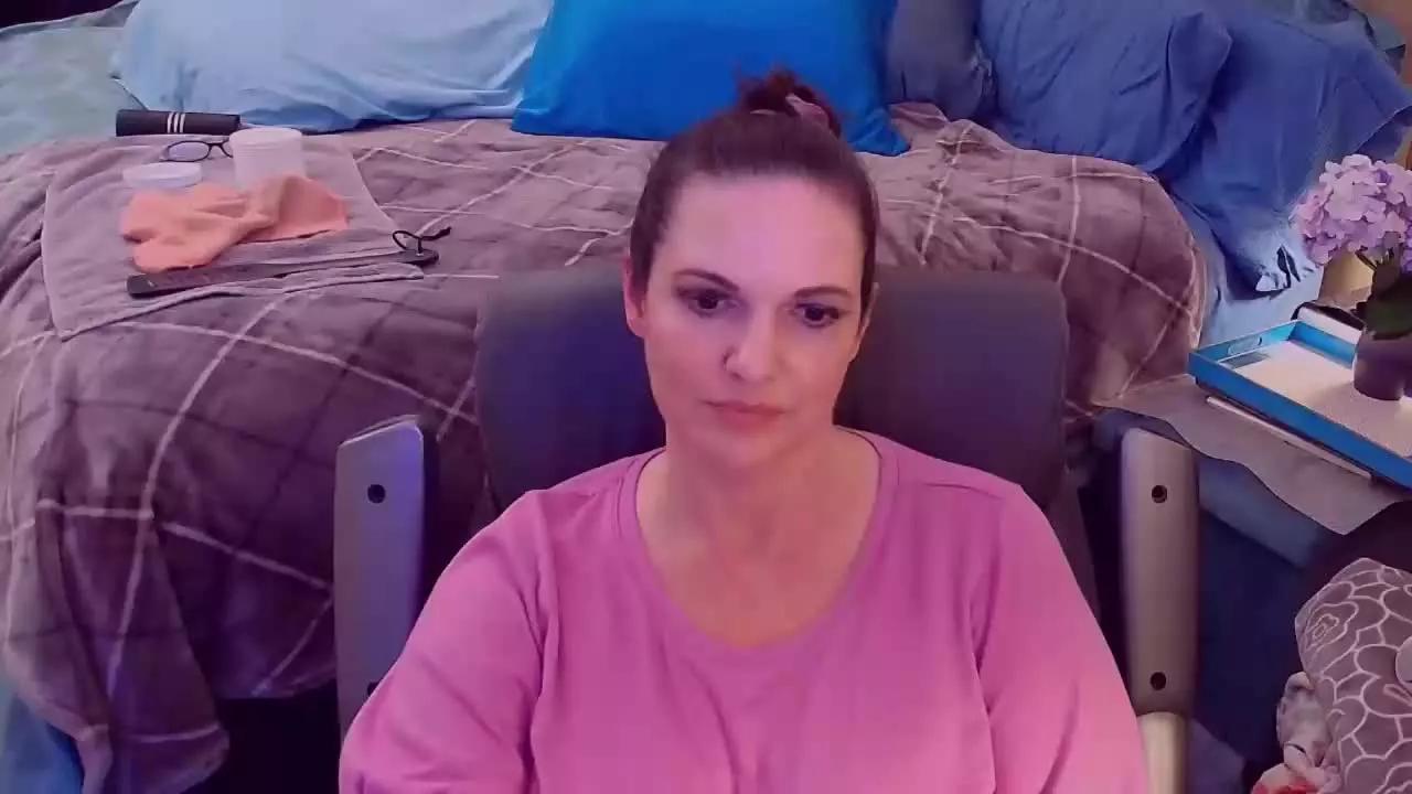 NinaJ from Streamray