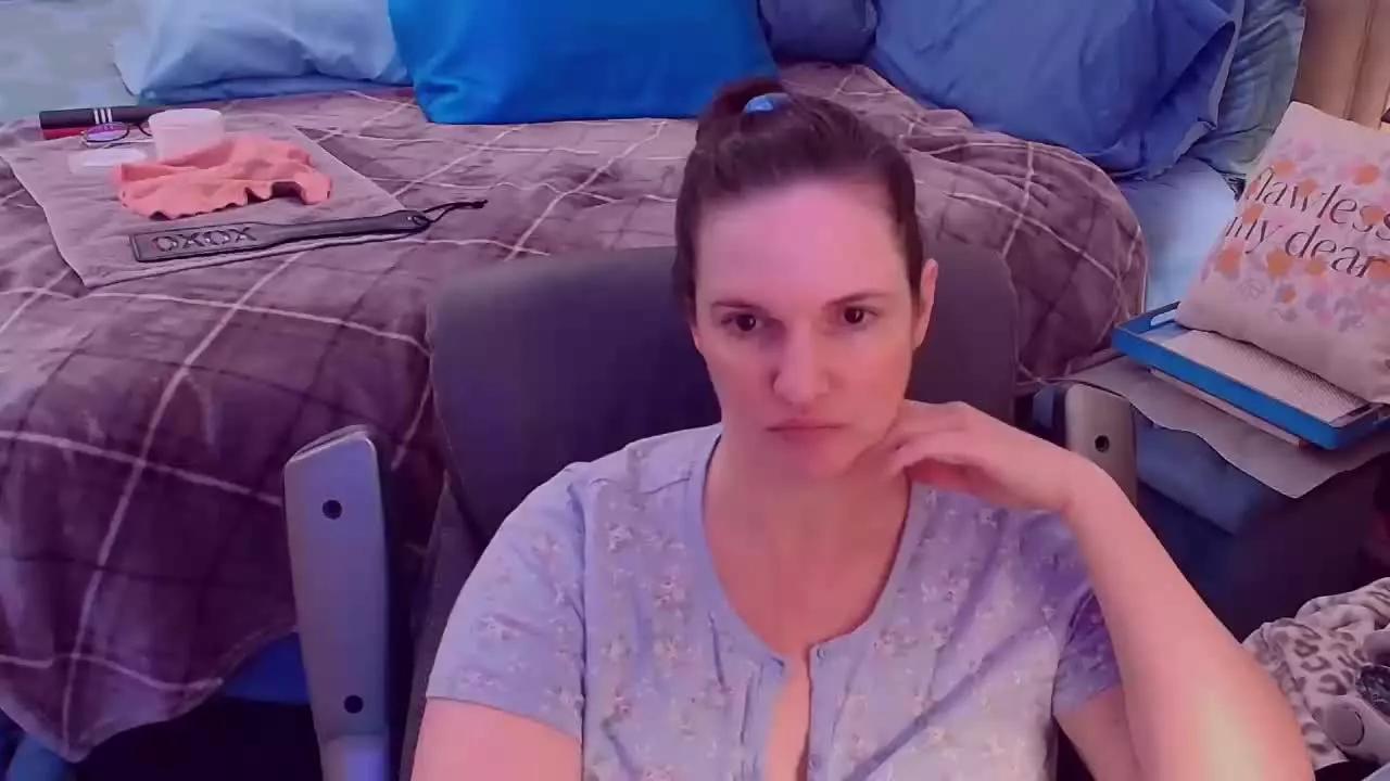 NinaJ from Streamray