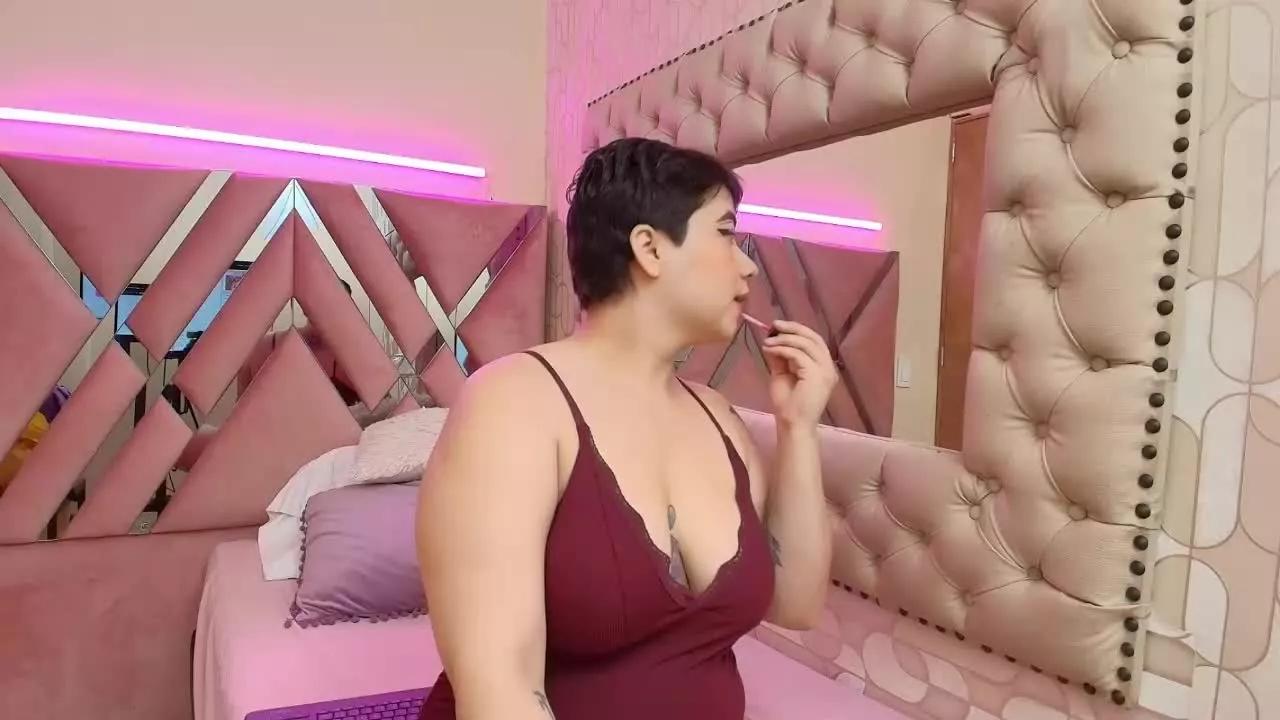 SamantaDuque from Streamray