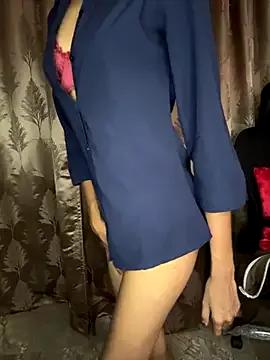 -Eliza- from StripChat is Freechat