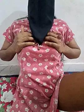 2am_Deshi on StripChat