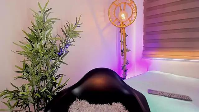 Discover girls online performers. Slutty sexy Free Models.