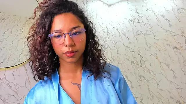 Abby_dove1 from StripChat