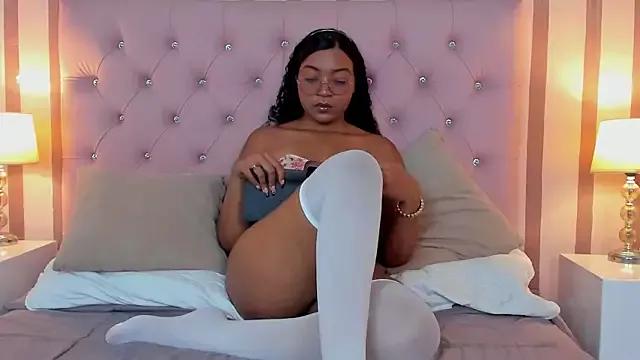 Agatha_Cossio from StripChat is Freechat