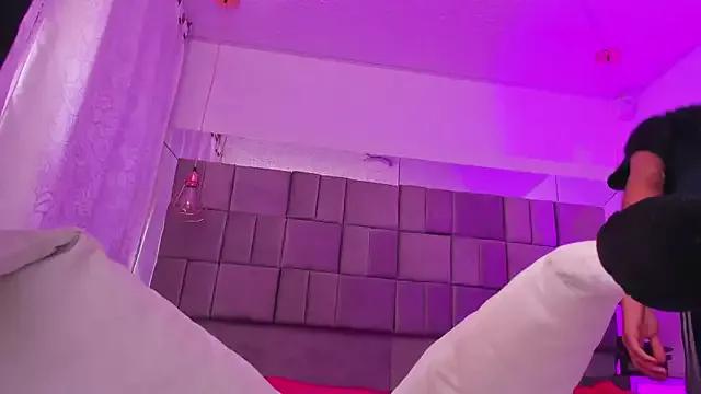 Discover girls online performers. Slutty sexy Free Models.