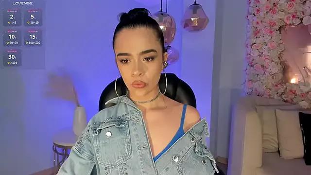 Discover girls online performers. Slutty sexy Free Models.