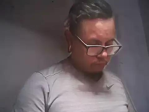 AlanDickson from StripChat