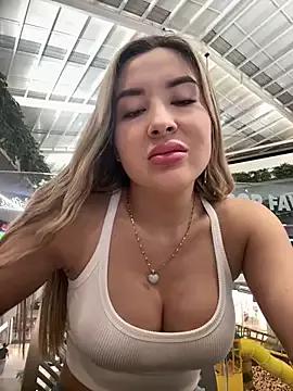 Discover girls online performers. Slutty sexy Free Models.