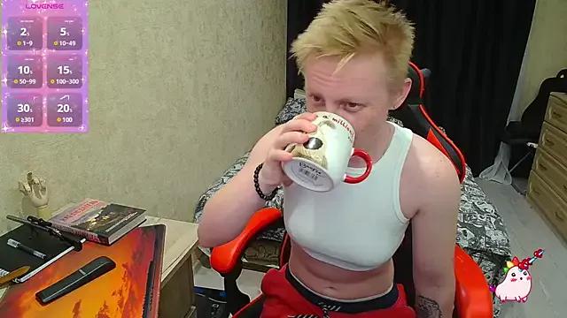 Alexis_Gordons from StripChat is Freechat
