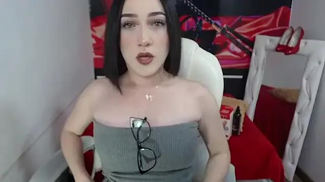 Alicia_abril from StripChat is Freechat