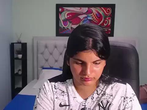 Alina_fox_ from StripChat is Freechat