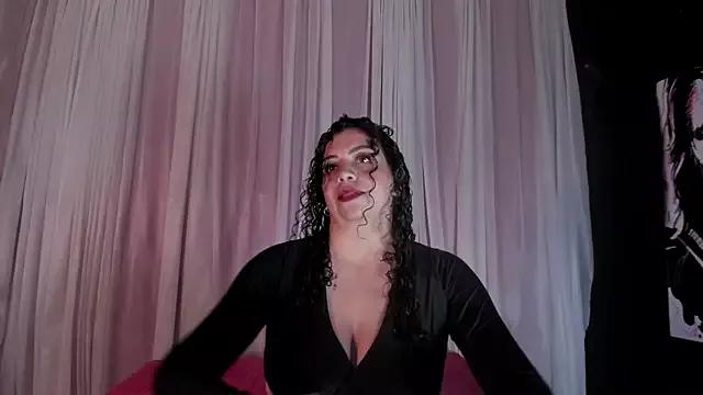 Discover girls online performers. Slutty sexy Free Models.