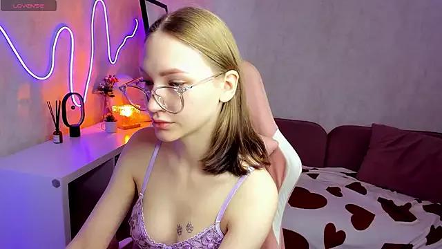 Ammimee from StripChat