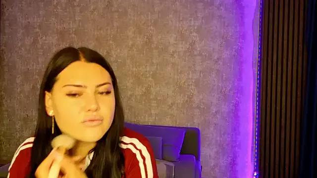 anne_meeow from StripChat