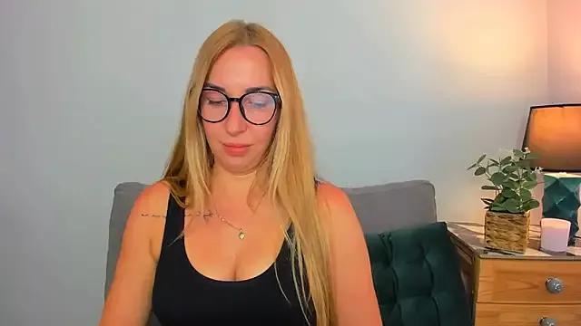 Discover girls online performers. Slutty sexy Free Models.