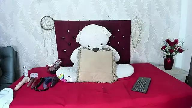 Ariana_Diosa from StripChat