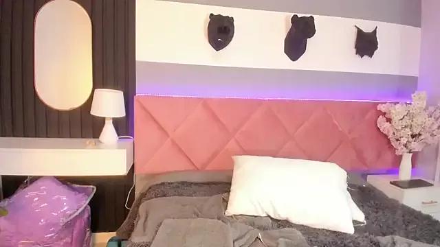 Arianna_Sanz from StripChat is Freechat
