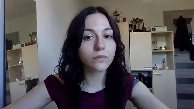 AshleyAlone from StripChat is Freechat