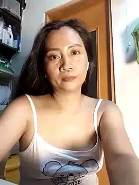 Asianshine from StripChat is Freechat