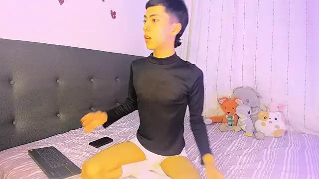 Axel_Sweet18 from StripChat is Freechat