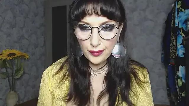 Aziza1 from StripChat