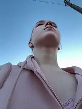 Bambi_lu from StripChat