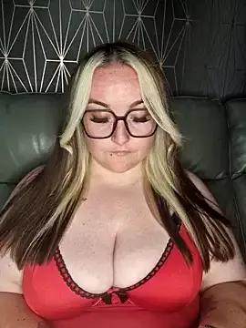 BBW_Diamond_xox from StripChat is Freechat