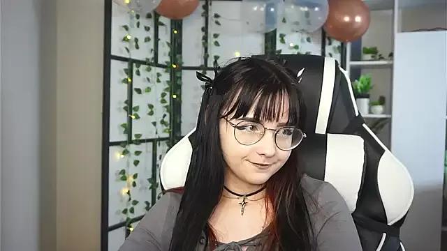 BereniceBattersby from StripChat is Freechat