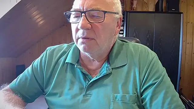 Biggandybig from StripChat
