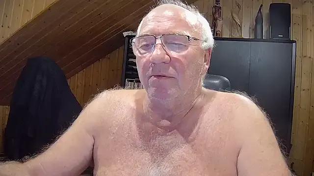 Biggandybig from StripChat