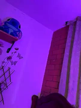 Bonbom_ from StripChat