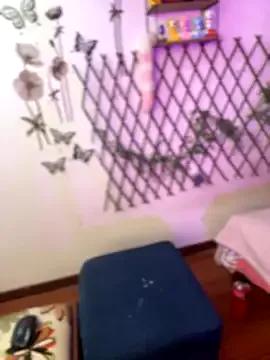 Bonbom_ from StripChat