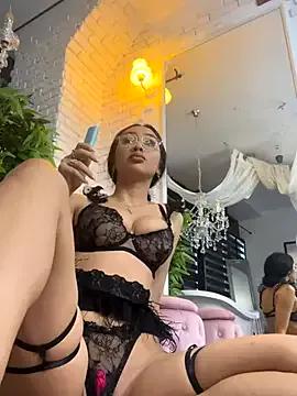BonnieSins from StripChat is Freechat
