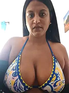 Busty_AriaX from StripChat is Freechat