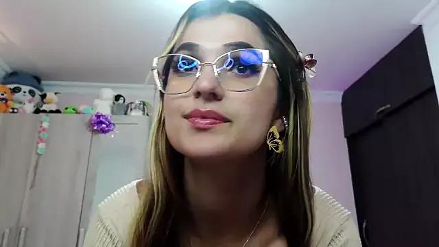 Discover girls online performers. Slutty sexy Free Models.