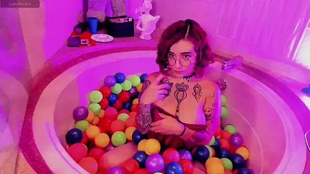 Discover girls online performers. Slutty sexy Free Models.