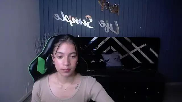 cataleya14_a from StripChat is Freechat