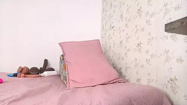 cataleya_ebony_ from StripChat is Freechat