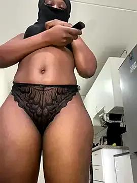 chocolatebubblebooty on StripChat