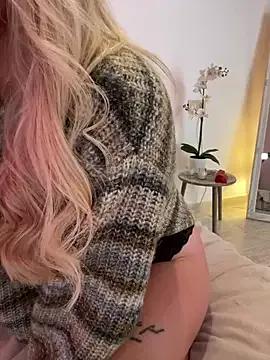 Discover girls online performers. Slutty sexy Free Models.