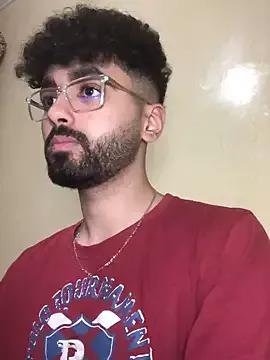 creamy_wahch from StripChat is Freechat