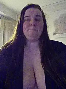 Curvaceouscarla from StripChat is Freechat