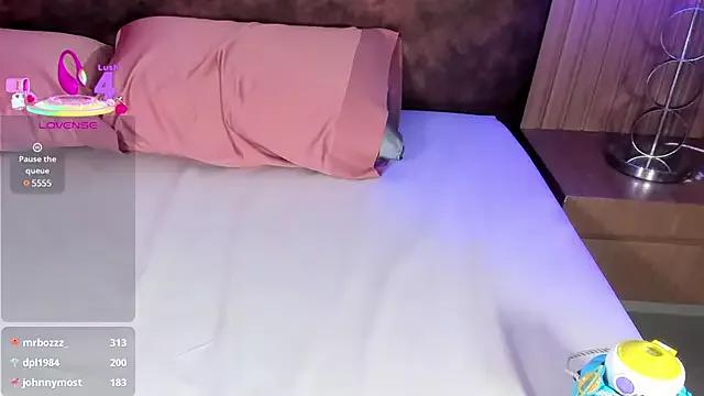cutie_katy_ from StripChat is Freechat