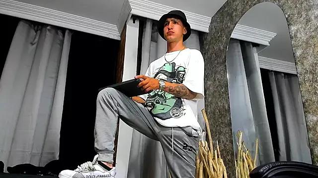 damiann_wilians24 from StripChat is Freechat