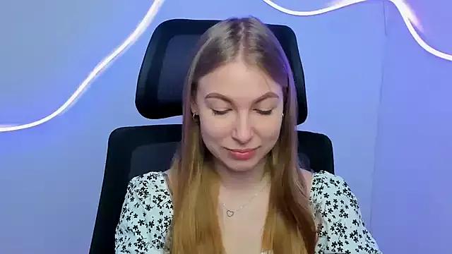 Dana_flowers from StripChat