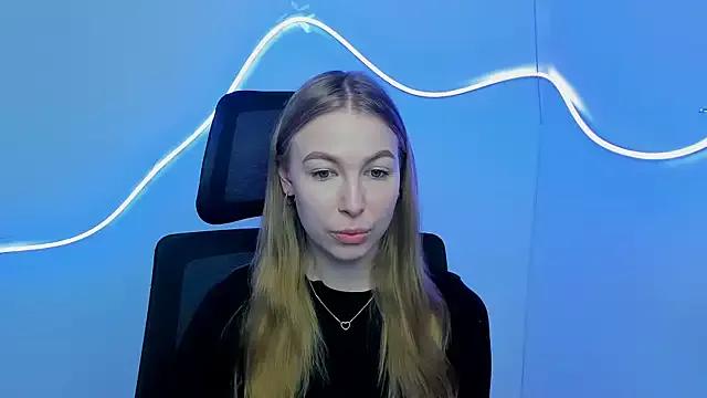 Dana_flowers from StripChat