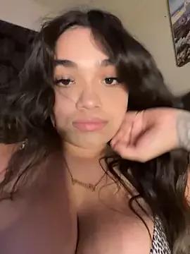 DANELYK from StripChat is Freechat