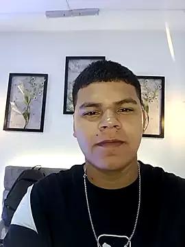 DannySamm from StripChat is Freechat