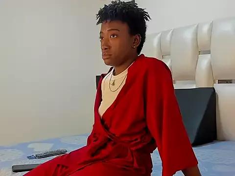 DarkHoneyy from StripChat is Freechat