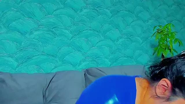 DevashaQueenX from StripChat is Freechat